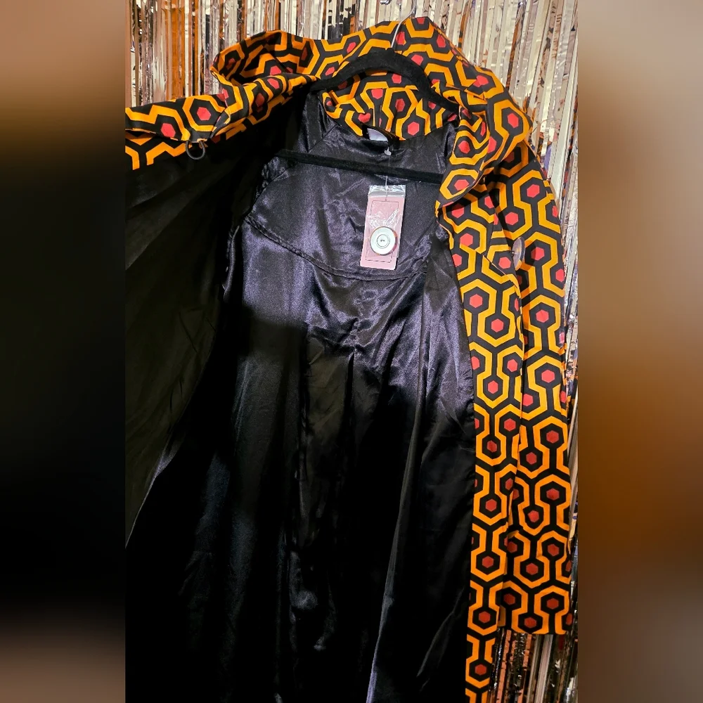 NWT PinUp Couture Hotel Hexagon Print Car Coat - Picture 8 of 9